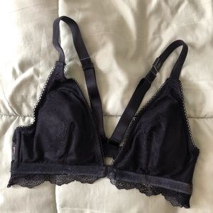 NEW Victoria’s Secret Front Hook Bralette